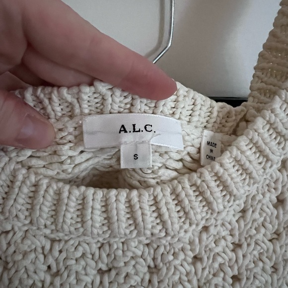 ALC crochet tank top - Picture 2 of 4